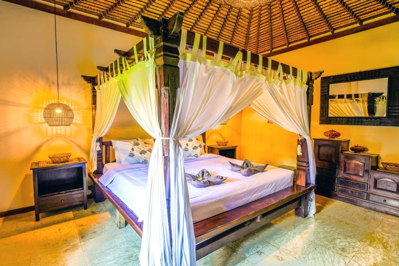 De Cinta Villa - Kuta - 5 Bedrooms - Heart Of Kuta エクステリア 写真